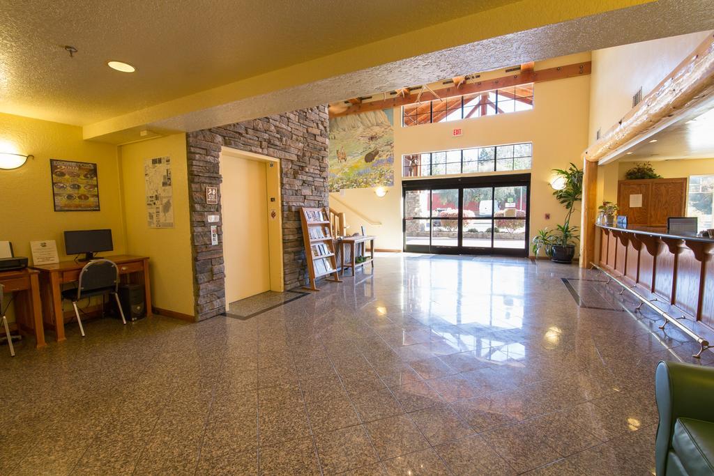 Murphys Suites Экстерьер фото