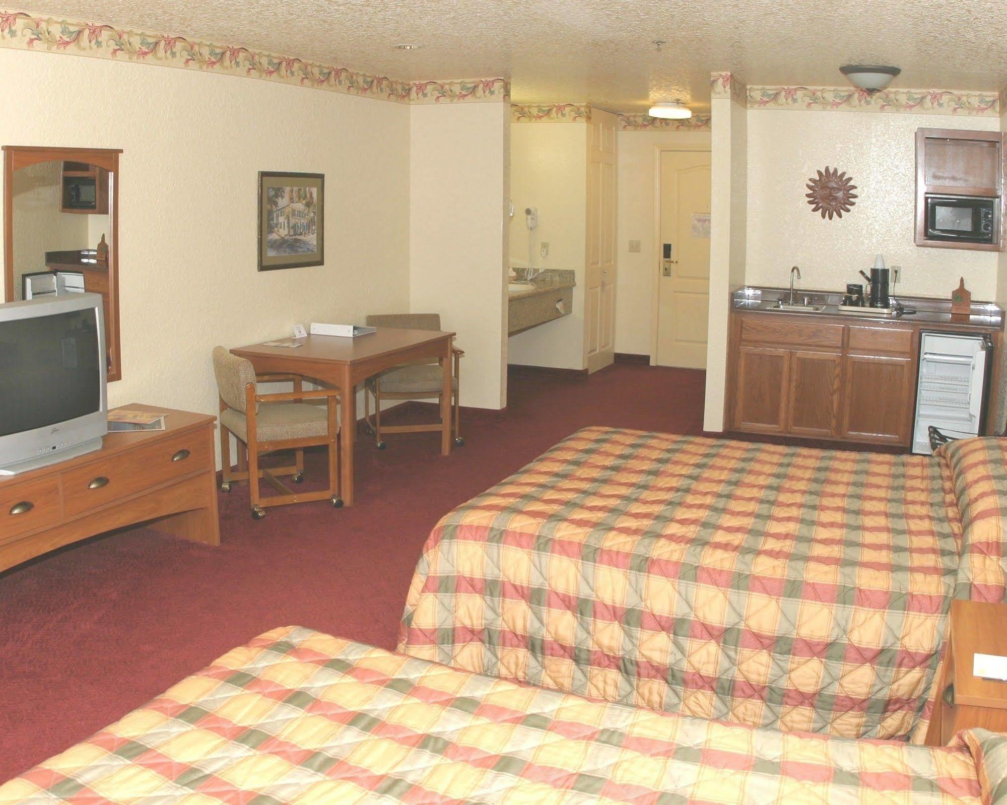 Murphys Suites Экстерьер фото