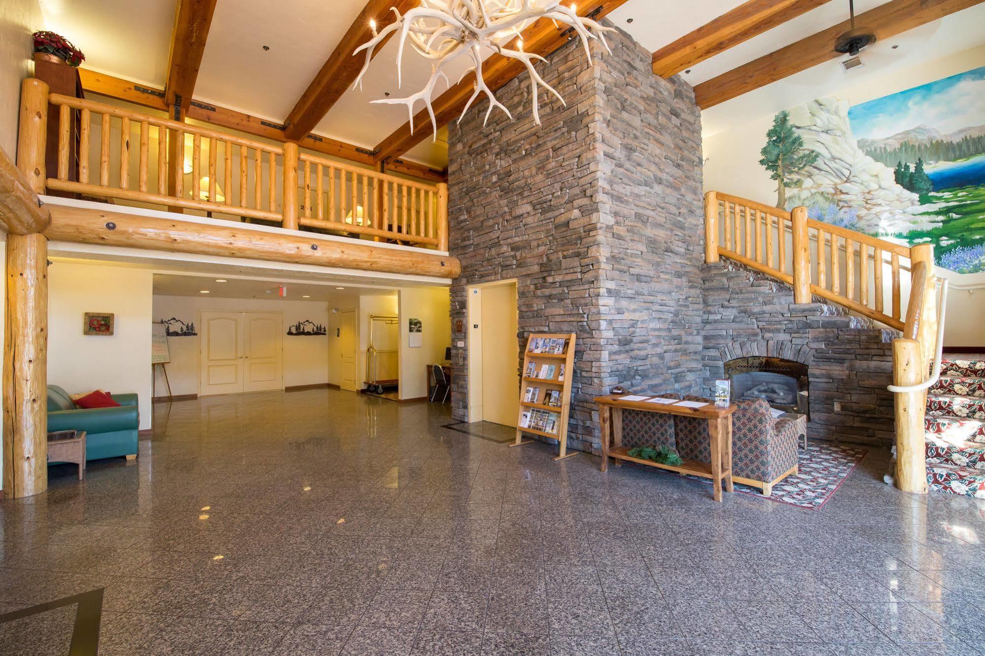 Murphys Suites Экстерьер фото